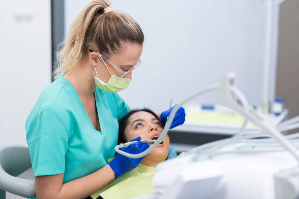 Best Broken or Cracked Tooth Emergency Dentist in Roseburg, OR